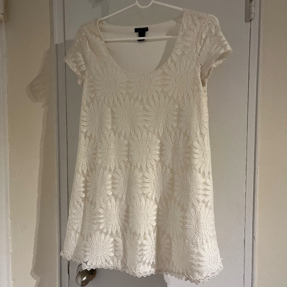 Forever 21 Flower Daisy White Mini Dress Size Small